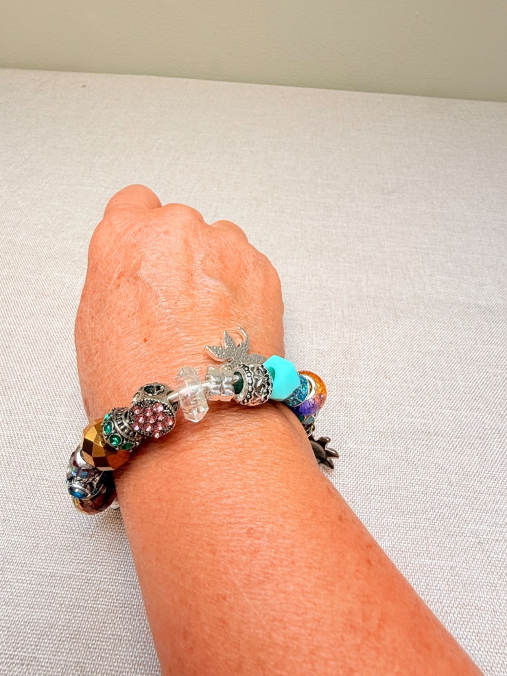 Beaded Pandora Style Charm Bracelet NOT Sterling Silver - Picture 9 of 10